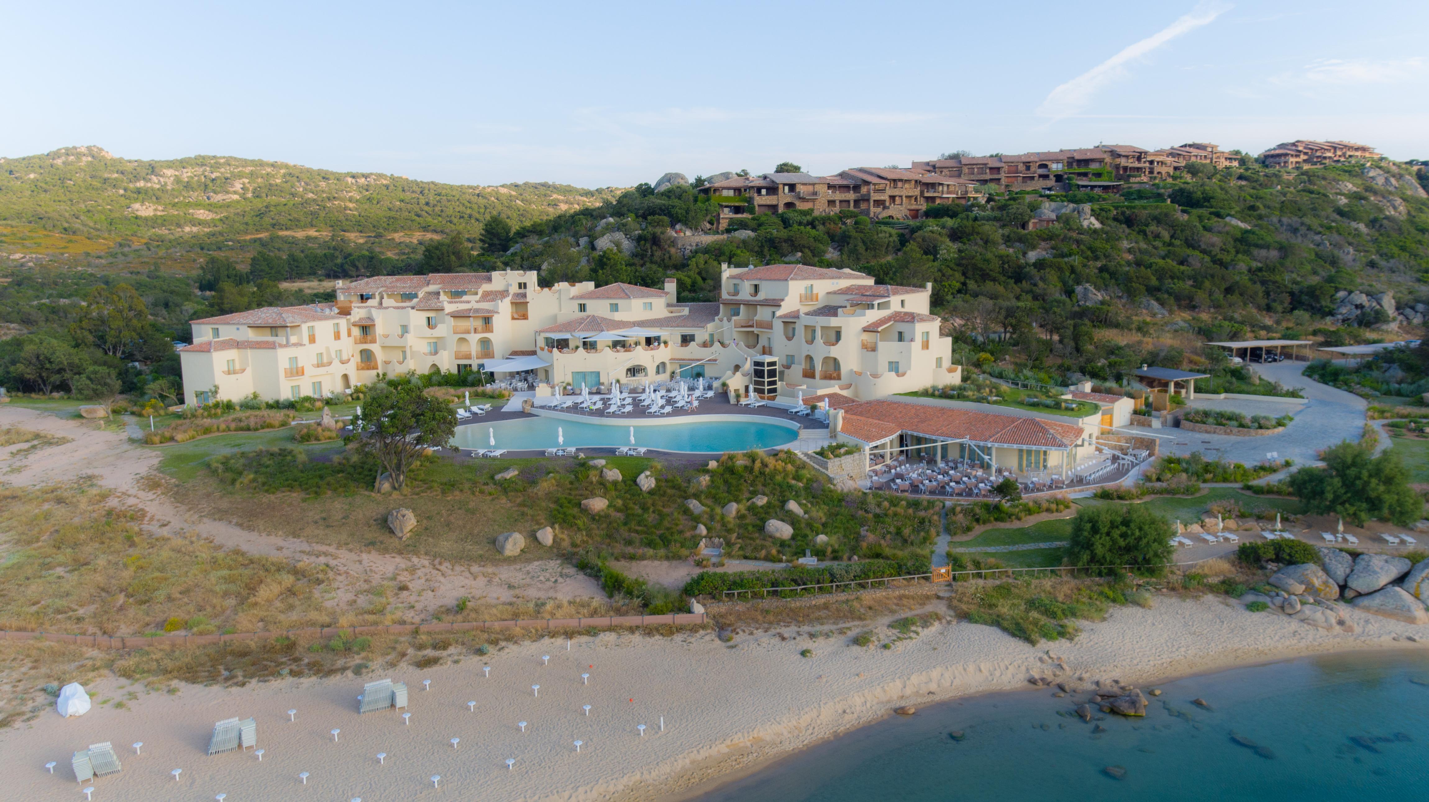 Hotel Cala Cuncheddi - Vretreats 4*